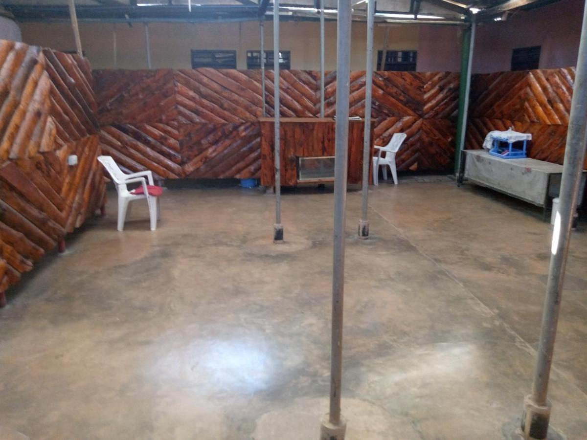 Kicec Bar And Guest House Airport Dar es Salaam Esterno foto