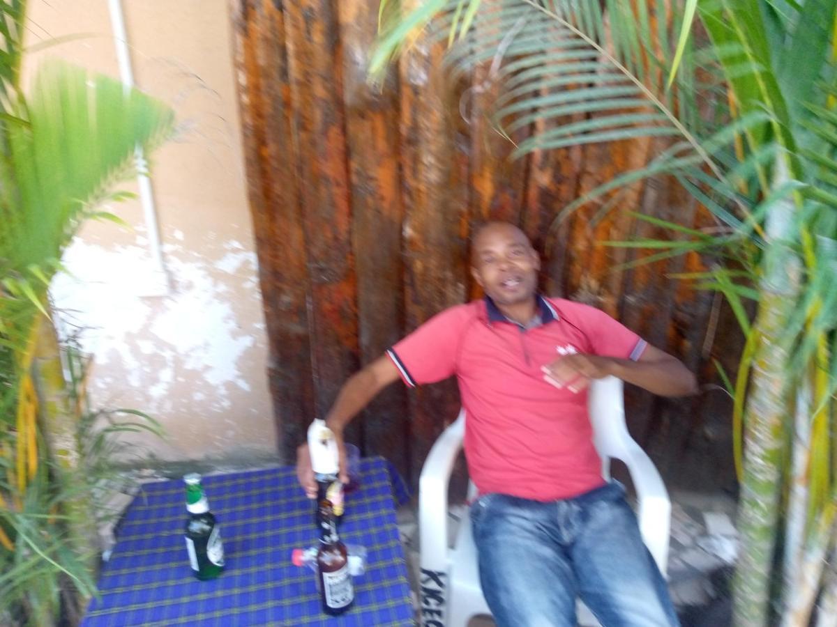 Kicec Bar And Guest House Airport Dar es Salaam Esterno foto