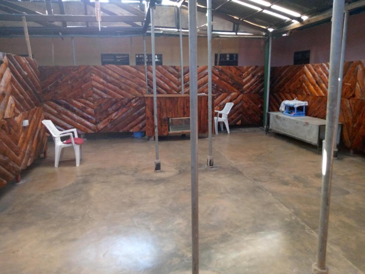 Kicec Bar And Guest House Airport Dar es Salaam Esterno foto