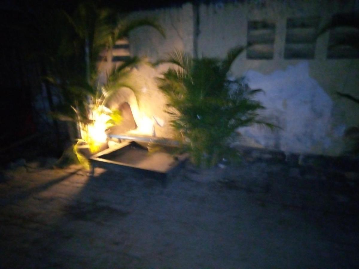 Kicec Bar And Guest House Airport Dar es Salaam Esterno foto